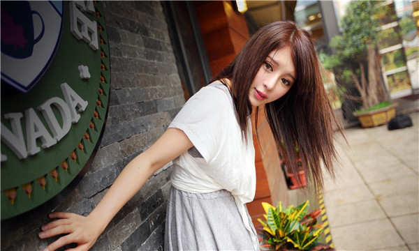 魏县想找一个女性生孩子给报酬-｛找个女人生孩子多少钱｝